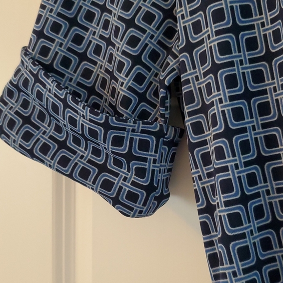 Geometric wrap-look dress 👗 - Picture 5 of 6